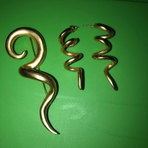 Vintage spiral brooch and earrings